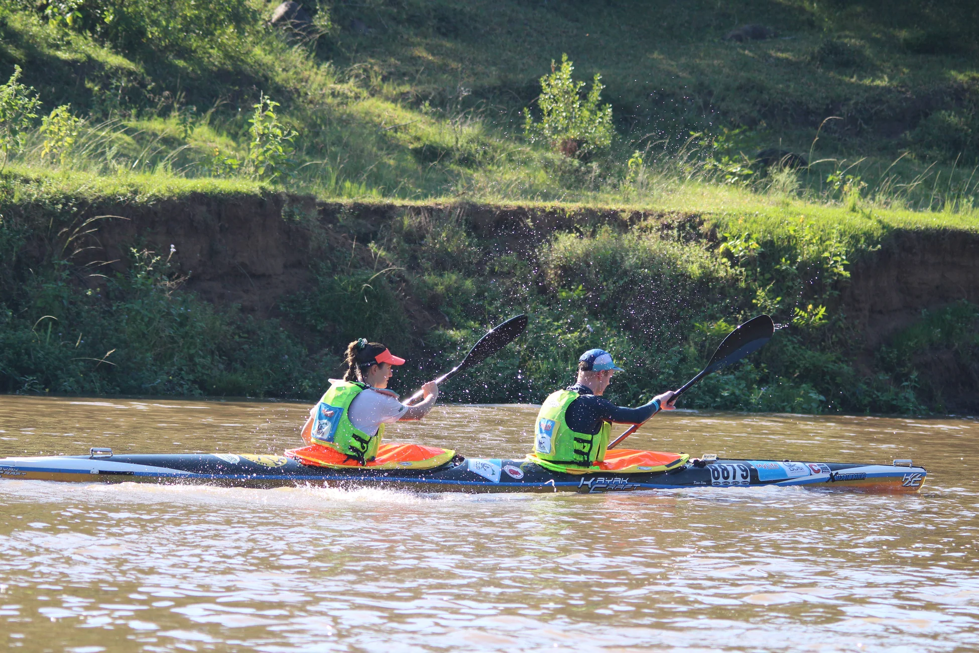 PFD and gloves — photo 1